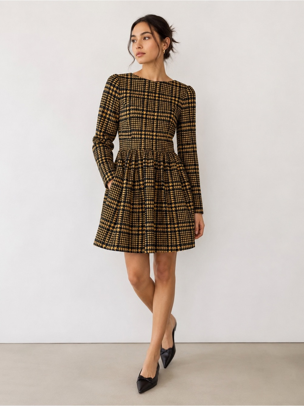 Brand new wool Yellow and Black Plaid Long-Sleeve Dress